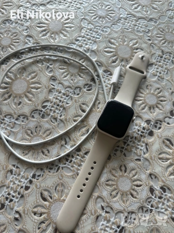 Продавам Apple Watch