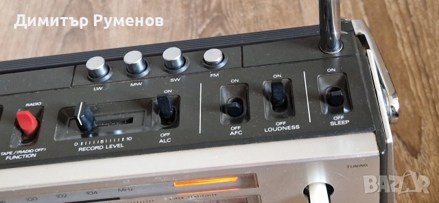 Радиокасетофон Aiwa TPR - 300A, снимка 8 - Радиокасетофони, транзистори - 54449547