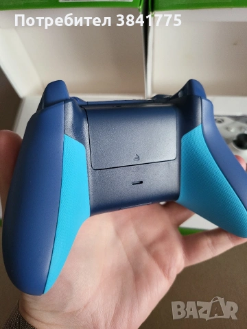 Xbox Sport Blue, Winter Forces и Nacon Revolution Unlimited Pro Call of Duty, снимка 8 - Аксесоари - 54883725