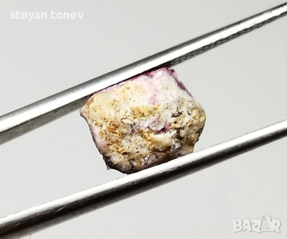 Един от най-редките скъпоценни камъни в света - 1.80 карата Natural Red Beryl (Bixbite) от Юта, САЩ!, снимка 11 - Други - 54772626