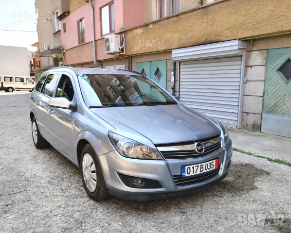 Опел астра 1.6i Navi климатик фейслифт 2008г., снимка 4 - Автомобили и джипове - 54042439