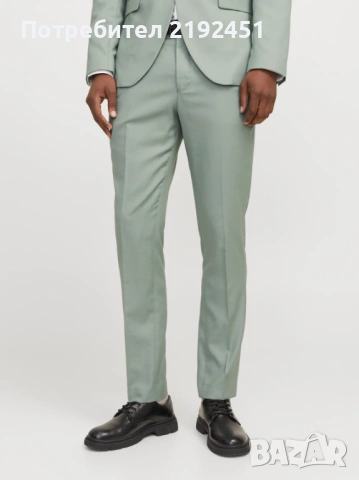 Мъжки дрехи на едро