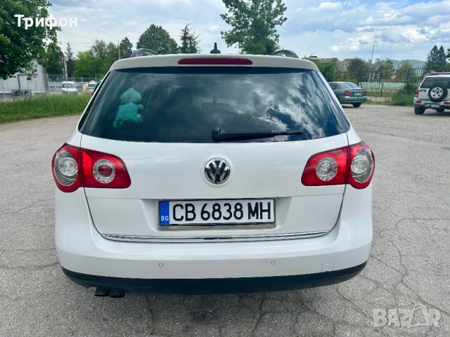 VW Passat - 2.0 TDI - BMP - Highline - TOP Поддържан !, снимка 4 - Автомобили и джипове - 54591815