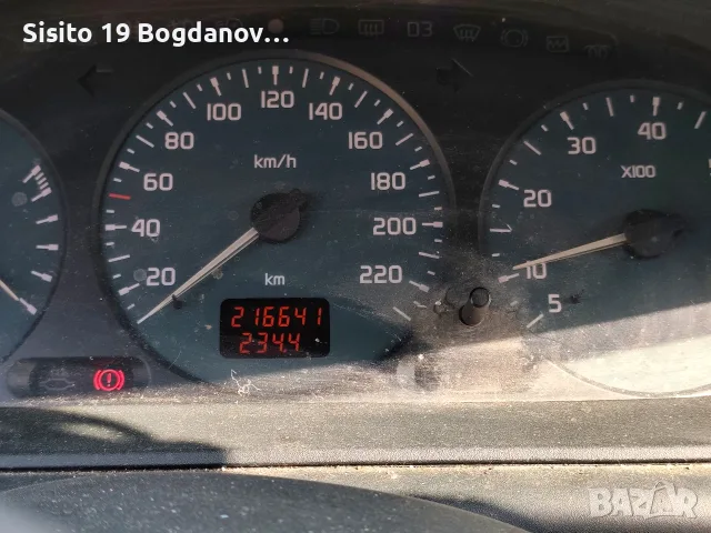 Рено Меган обем 1.4, снимка 8 - Автомобили и джипове - 55657632