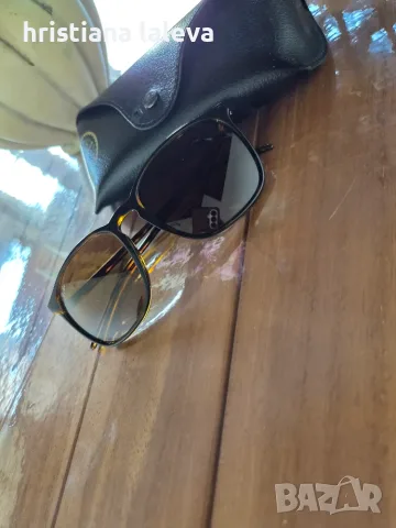 Продавам очила RayBan , снимка 2 - Слънчеви и диоптрични очила - 55330424