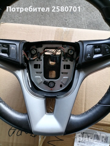 Продавам оригинален кожен мулти волан за Шавролет Трак 2011г , снимка 4 - Аксесоари и консумативи - 54041633