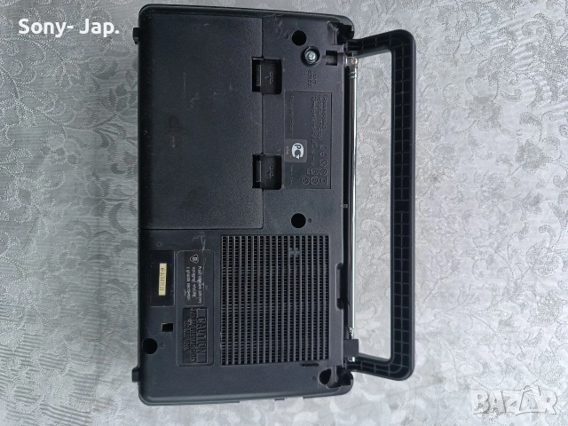 радио- Panasonic RF-3700, снимка 5 - Радиокасетофони, транзистори - 54371472