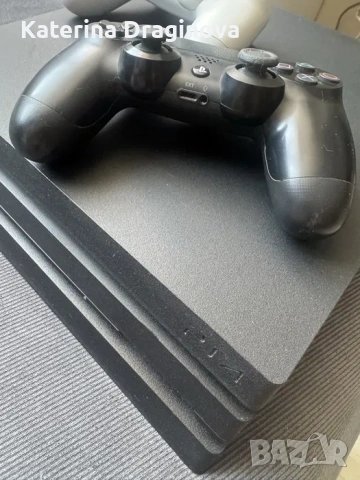 Sony PlayStation 4 Pro 1 TB, снимка 3 - PlayStation конзоли - 55055897