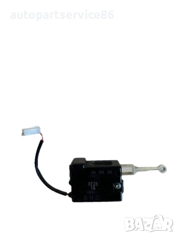 Заключване на капак багажник задна врата за Chevrolet Captiva (2010) 96491181