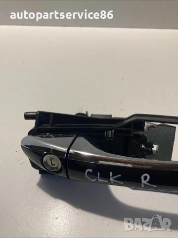 Външна дръжка за предна дясна врата черна/хром  за Mercedes CLK W209 (2005) , снимка 3 - Части - 55223106