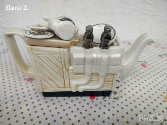 Малък колекционерски чайник мивка Cardew Portmeirion, снимка 8 - Антикварни и старинни предмети - 54003391