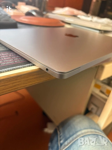 MacBook Air Retina, 13-inch 2018 А1932, снимка 7 - Лаптопи за работа - 54217335