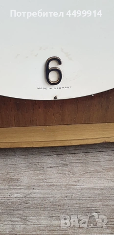 Настолен часовник JUNGHANS Електроник, снимка 6 - Антикварни и старинни предмети - 54008271