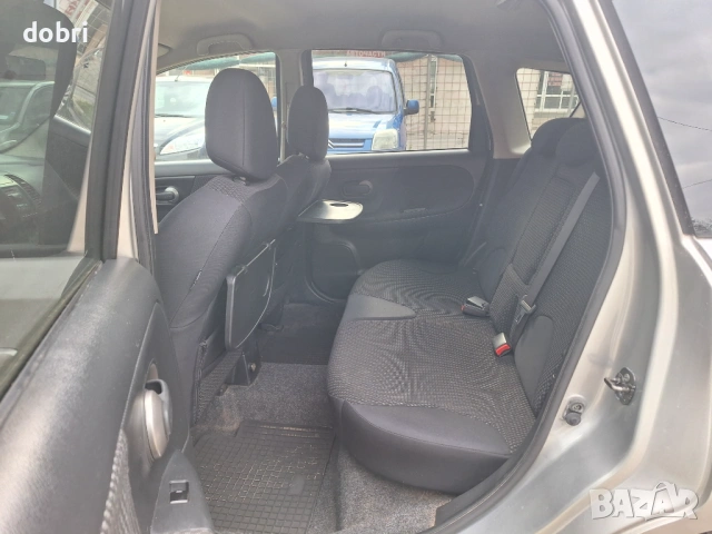 Нисан Ноте 1.6 бензин 2007год,климатроник, снимка 8 - Автомобили и джипове - 52219667