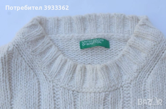 Benetton пуловер Произведено в Италия, снимка 4 - Блузи с дълъг ръкав и пуловери - 55229614