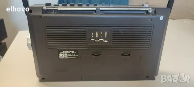 Радио Grundig Concert Boy 225a, снимка 8 - Радиокасетофони, транзистори - 55624505