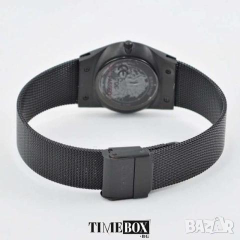 Bering Time Slim Classic 11930-228 Red Dial, снимка 4 - Дамски - 55007009