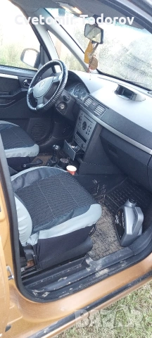 Opel Meriva 1.6 БЕНЗИН С ПРОБЛЕМ, снимка 9 - Автомобили и джипове - 55092865