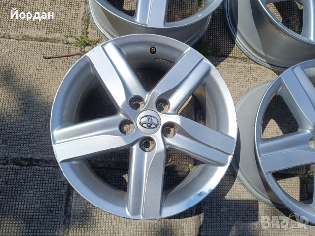 ОРИГИНАЛНИ джанти 17 ' цола 5x114,3 Toyota Auris / Тойота Аурис 7J ET50, снимка 8 - Гуми и джанти - 54793436