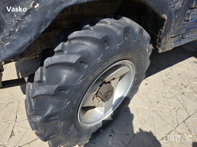 Продавам гуми тракторки 15