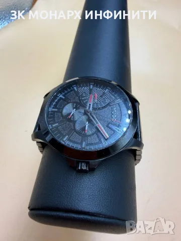 Часовник HUGO BOSS HU419343508 / драскотини по верижката, снимка 2 - Мъжки - 55382300