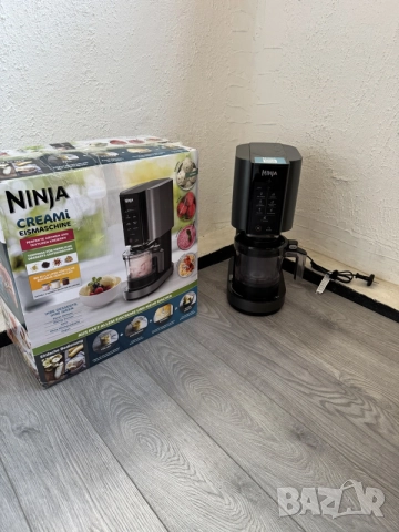 Машина за Домашен Сладолед и Десерти Ninja CREAMi NC300EU (800W, 7 програми)