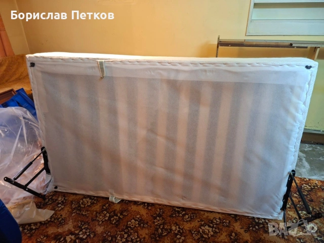 Продавам еднолицев матрак 114 190 20 . При нужда предлагам безплатен транспорт в рамките на града. , снимка 3 - Матраци - 54339323