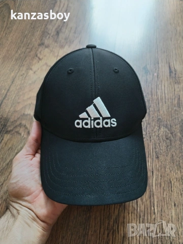 adidas - страхотна мъжка шапка  универсален размер