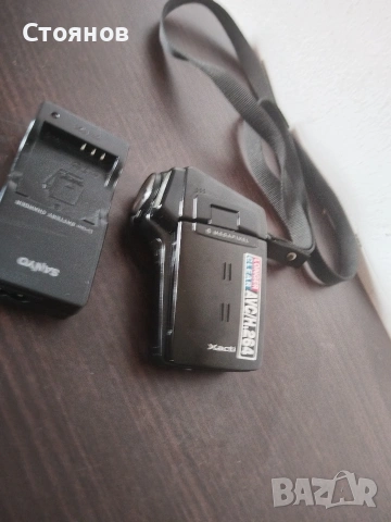 Камера Sanyo VPC-CG65 Xacti 6MP , снимка 11 - Камери - 54566884