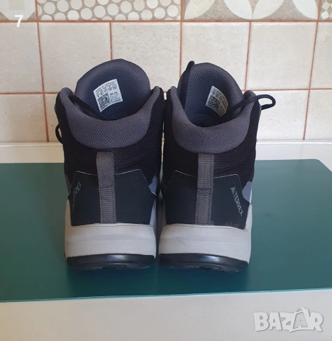 Дамски зимни боти adidas TERREX - GORE-TEX , снимка 4 - Дамски боти - 55126608