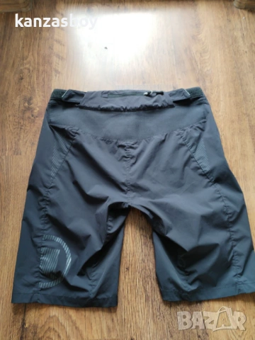 endura singletrack lite short - мъжки байк шорти КАТО НОВИ Л, снимка 9 - Спортни дрехи, екипи - 54825853