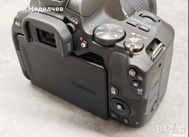 Продавам цифров фотоапарат CANON EOS 250D, снимка 3 - Фотоапарати - 54741832