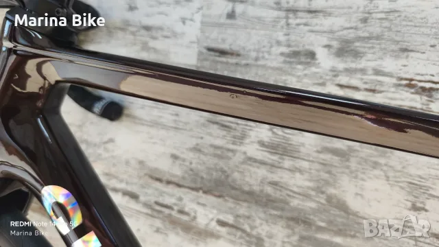 Карбонов шосеен велосипед Guerciotti Veloce S Disc Ultegra/105 Mix Velomann V30R | M (Пребоядисван), снимка 15 - Велосипеди - 55612121