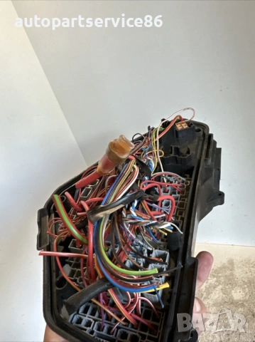 Кутия за предпазители за Volkswagen Touareg 3.0 TDI (2009) 7L0937615G, снимка 2 - Части - 54157778