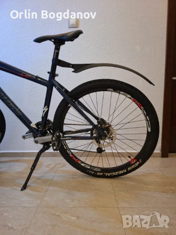 Велосипед SPECIALIZED 27'' + градски гуми+ калъф/стойка за телефон, снимка 3 - Велосипеди - 54152601