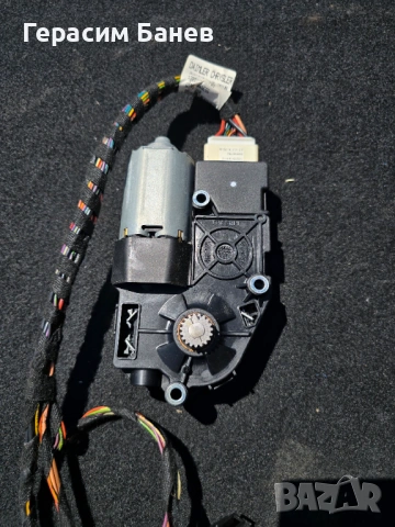 A2129063701 / A2128200008 Моторчета люк OEM MERCEDES W212 E 350 CDI 4MATIC OM642 2011, снимка 2 - Части - 54591738