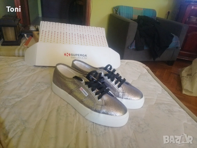 женски дамски обувки ,гуменки за момиче SUPERGA Italy 40 номер, ЧИСТО НОВИ С кутия