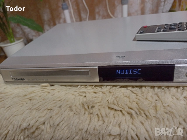 продавам видео, снимка 8 - Плейъри, домашно кино, прожектори - 54938173