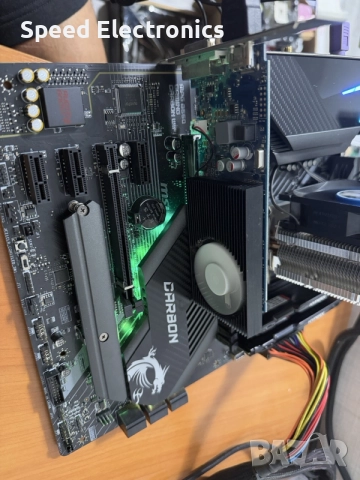 MSI MPG B550 GAMING CARBON WIFI , снимка 6 - Дънни платки - 55500764