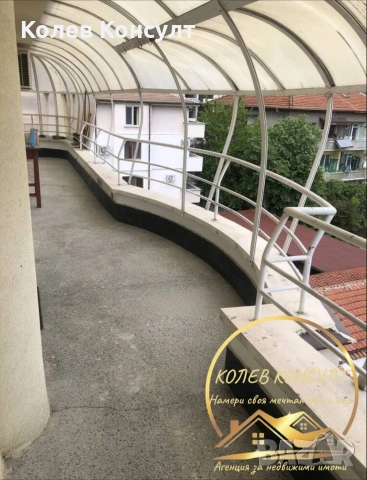 Продавам етаж от къща в град Хасково