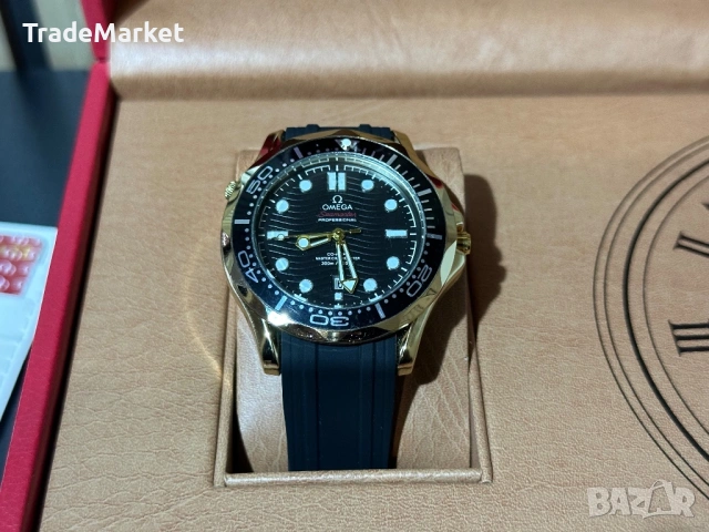 Нов Часовник Omega Seamaster Diver 300 42MM с кутия и документация, снимка 3 - Мъжки - 54381841