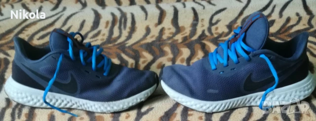 NIKE/НАЙК Revolution Оригинални Тъмносини Маратонки-Обувки за спорт или работа, снимка 2 - Спортни обувки - 54890797