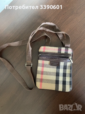 Burberry чантичка за през рамо, снимка 3 - Чанти - 54105182