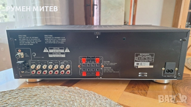 Усилвател Pioneer, снимка 2 - Ресийвъри, усилватели, смесителни пултове - 54377910
