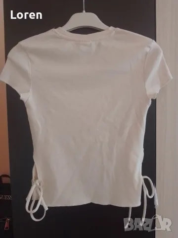Като нова!*Bershka*Тениска с 🎀 панделки🎀, снимка 6 - Тениски - 47538636