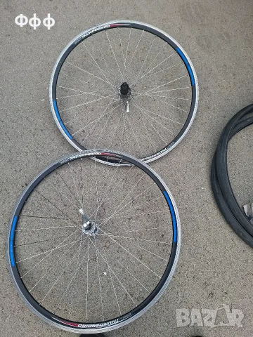 Шосейни капли 28 цола с главини Shimano Tiagra