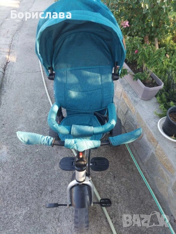 Триколка, снимка 3 - Детски велосипеди, триколки и коли - 54348784