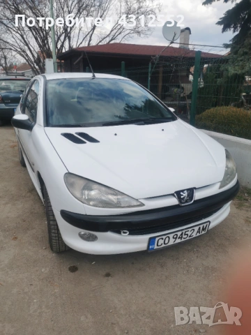 Продавам запазено Пежо 206 1.9D