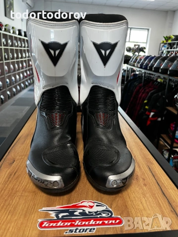Mото ботуши DAINESE TORQUE D1 OUT 43,всички протектори,подвижна става 264.04 лв. / 135 €, снимка 4 - Аксесоари и консумативи - 54577756