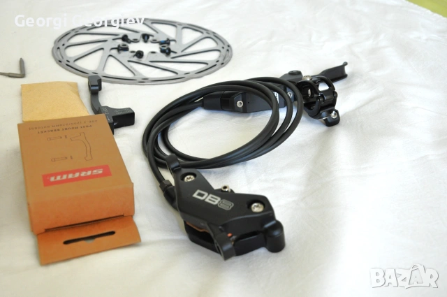 SRAM DB8 Stealth – пълен комплект спирачки + 2 диска 200 mm + 2 адаптера 20P-2, снимка 10 - Части за велосипеди - 55220481